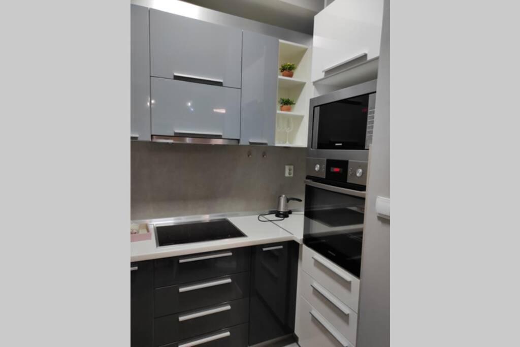 Centar One Apartmant Skopje Luaran gambar