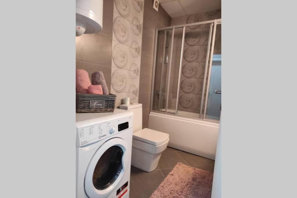 Centar One Apartmant Skopje Luaran gambar