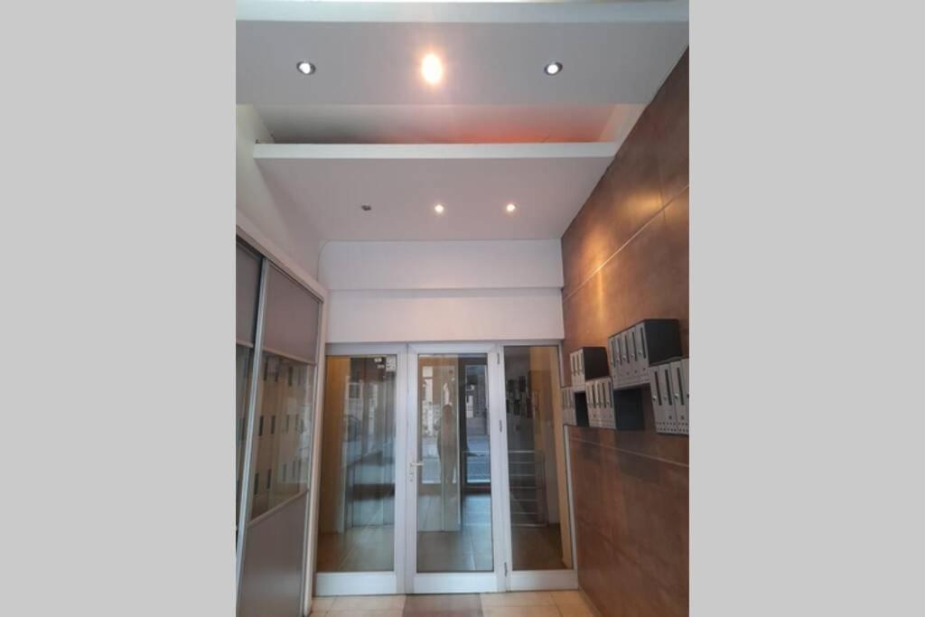 Centar One Apartmant Skopje Luaran gambar